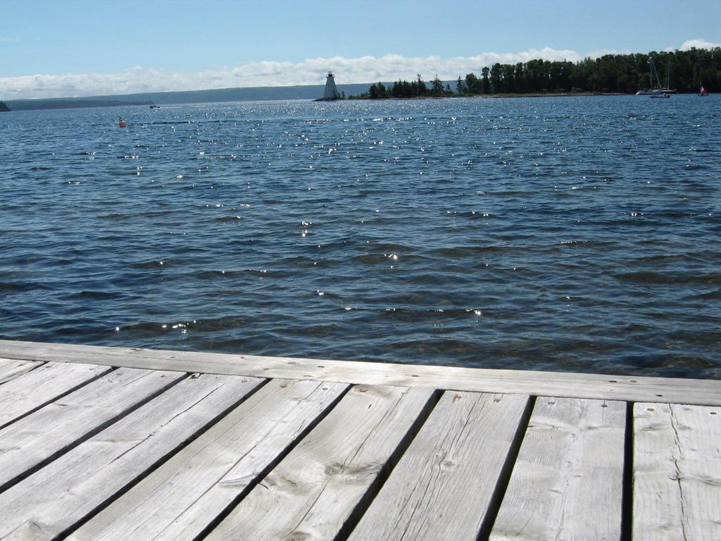 Dunlop Inn Baddeck Inlet Exteriör bild